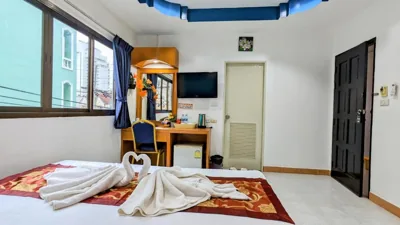 Standard Double Room — Heaven House Sapphire Sky